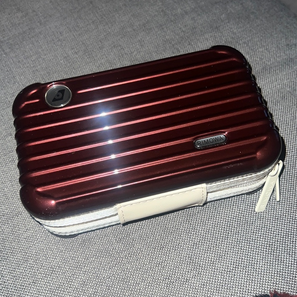 Rimowa x EVA Air